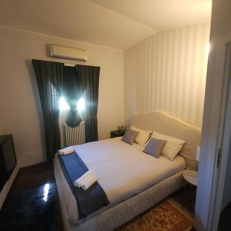 Appartamento La Corte In Centro Rimini Ngoại thất bức ảnh